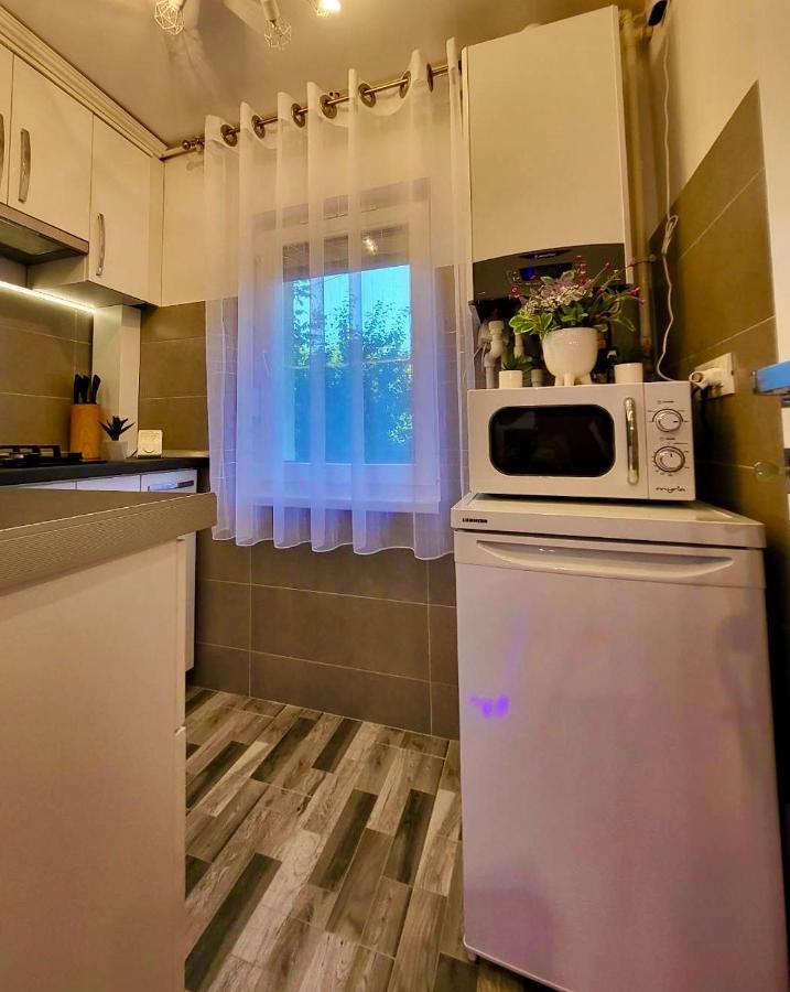 Studio Delux Giurgiu Exteriör bild