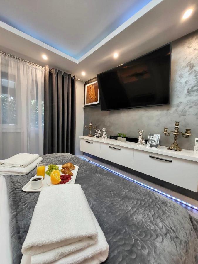 Studio Delux Giurgiu Exteriör bild